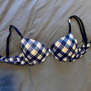 PINK Victoria Secret T-Shirt Lightly Lined Bra Size 34C - Navy Blue Plaid